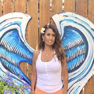 angela santamaria